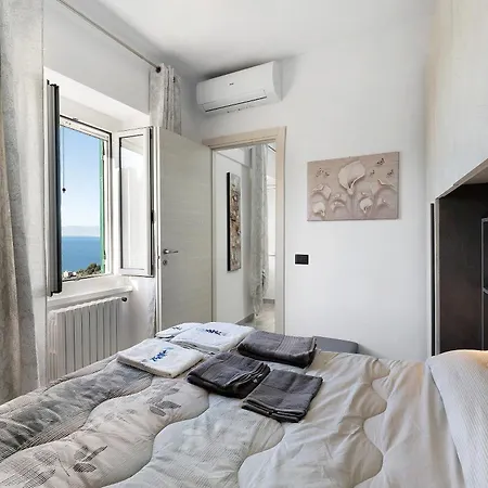 A Casa Di Alida